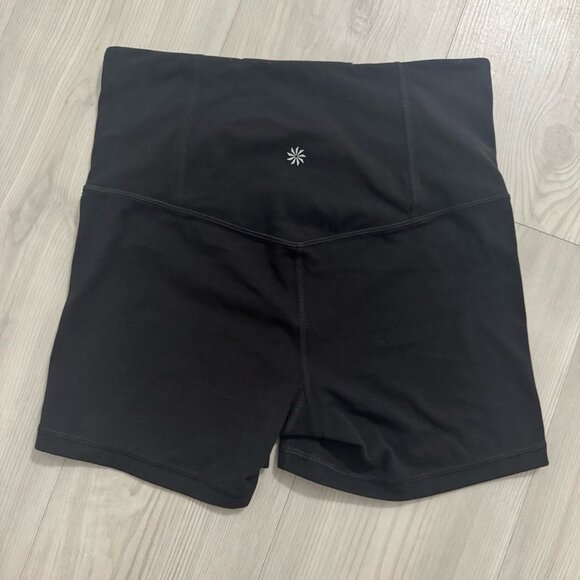 Athleta Elation Shortie, Size Small - Picture 4 of 4